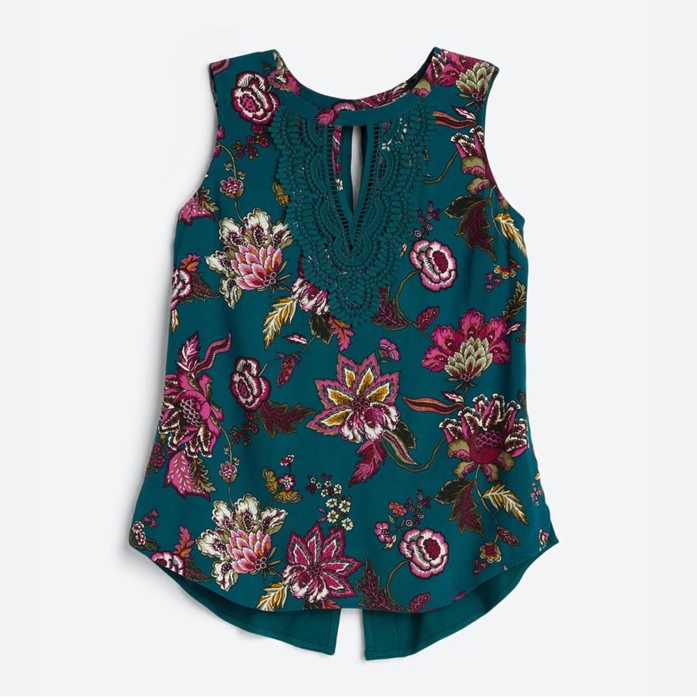 Daniel Rainn Quin Sleeveless Keyhole Crotchet Blouse from Stitch Fix